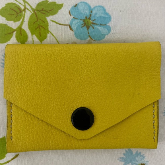 Handmade Genuine Leather Wallet - Picture 1 of 5